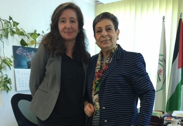 Ashrawi receives Danish representative and discusses the latest developments