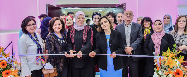 مؤسسة مفتاح ومنتدى سيدات الأعمال يفتتحان بازار شهر رمضان