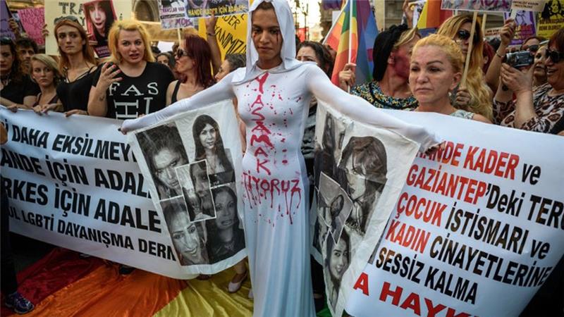 Hundreds protest over murder of trans woman in Istanbul