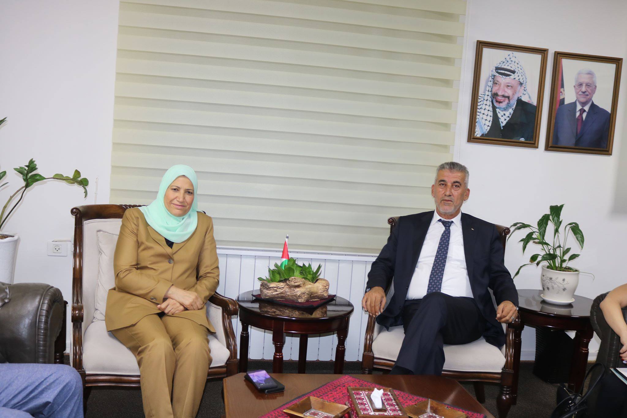 وزارتا "المرأة" و "الحكم المحلي".. تبحثان تعديل نسبة الكوتا النسائية بقانون الانتخابات المحلية
