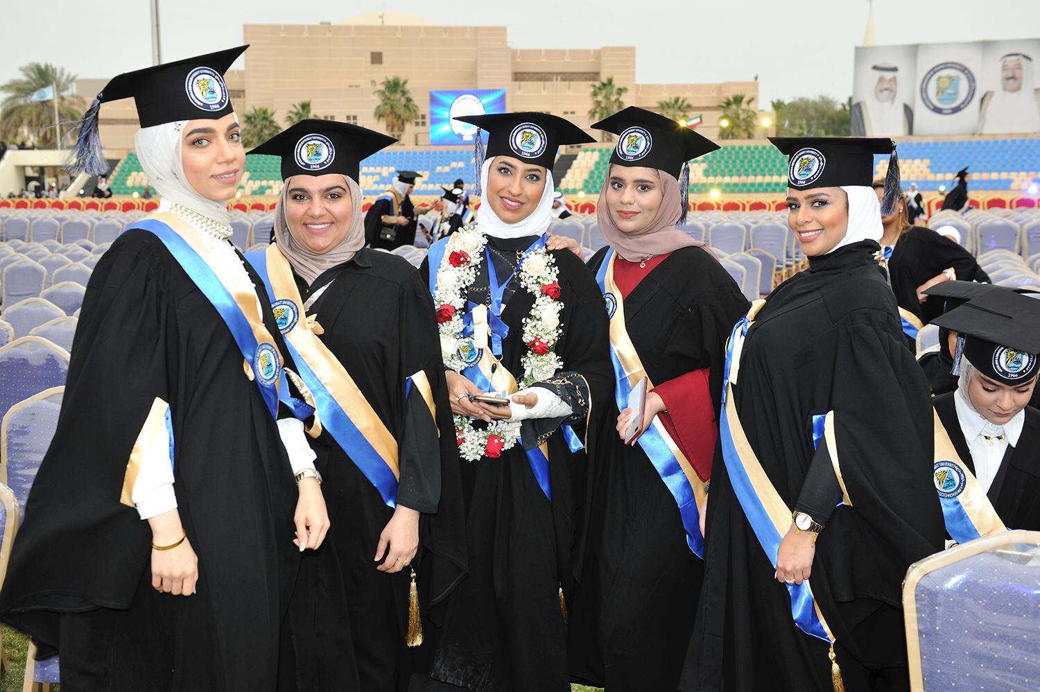  قانون منع الاختلاط بين الجنسين في الجامعات الكويتية.. يثير ضجة بالكويت؟

