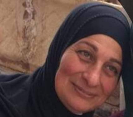 مقتل أم بالرملة خلال دفاعها عن ابنها