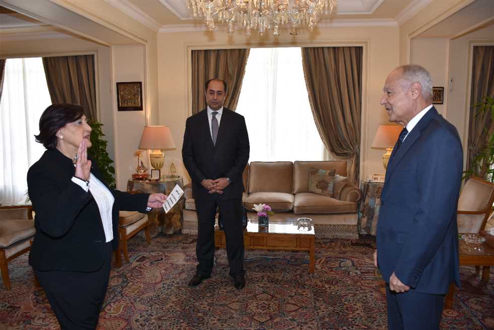 المديرة العامة لمنظمة المرأة العربية تؤدي القسم