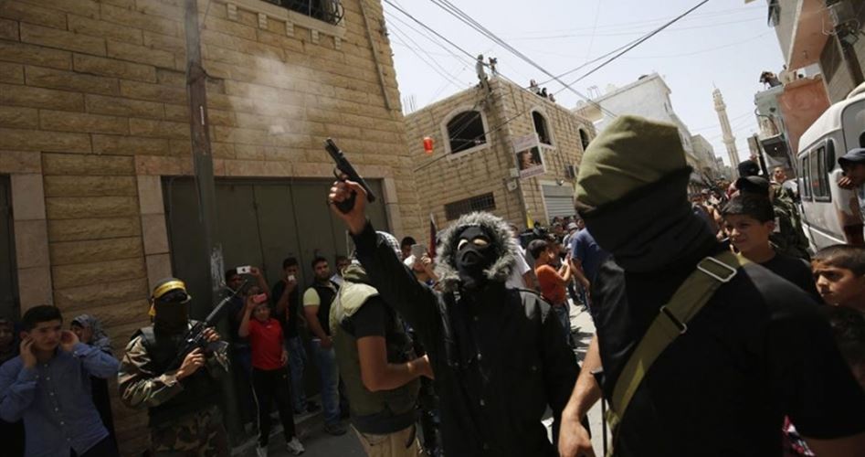 صوت| لوقف الفلتان.. ميثاق شرف في كفر عقب وقلنديا للحد من ظاهرة إطلاق النار
