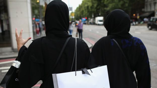 الكويت من الدول العربية الأكثر ثراء والأشد محافظة تجاه المرأة
