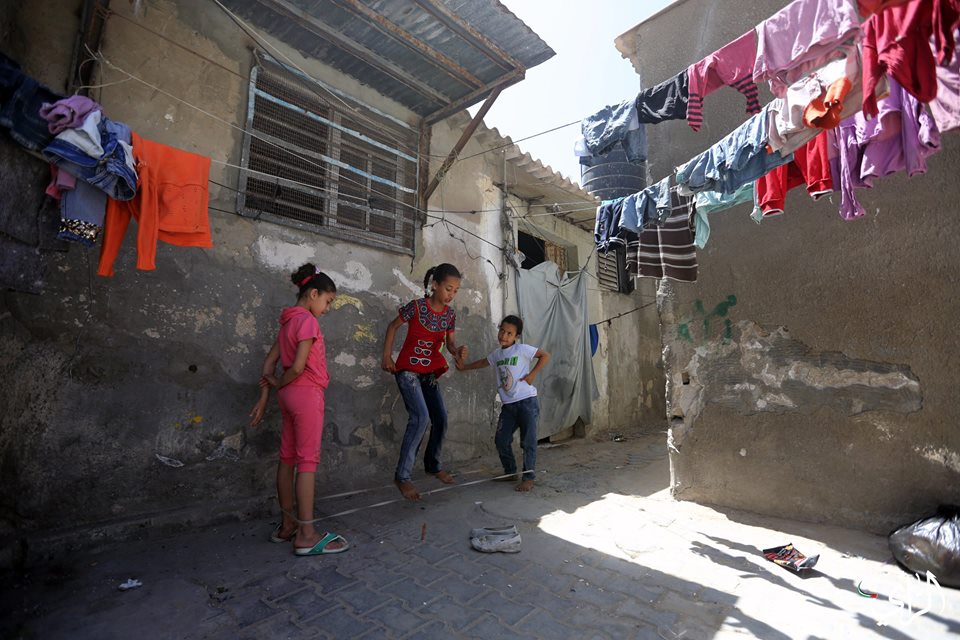 "المركز الفلسطيني": يطلق مشروع لتمكين نساء المخيمات اقتصاديا للحد من العنف (صوت)
