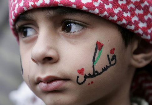 560 طفلا فلسطينيا استشهدوا خلال 2014