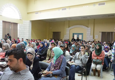 مؤسسة أدوار تنفذ فعاليات مشروع "نساء يناضلن ضد مصطلح مطلقة"