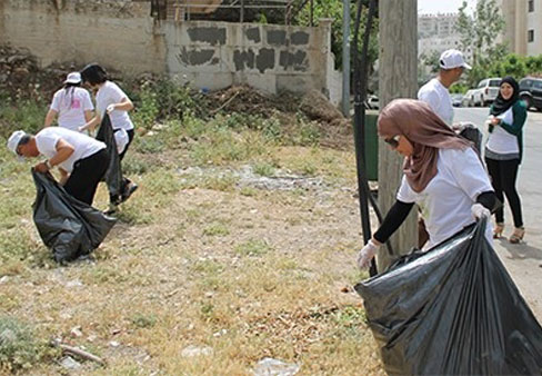 انطلاق فعاليات اليوم الوطني للنظافة للمرة الأولى بمبادرة بلدية رام الله