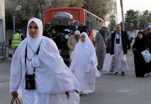 انطلاق 250 مقدسية لآداء العمرة ضمن قوافل "حرائر القدس"