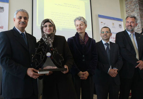 إعلان أسماء الفائزين بجائزة "الصحفي صديق الحكم المحلي لعام 2014"