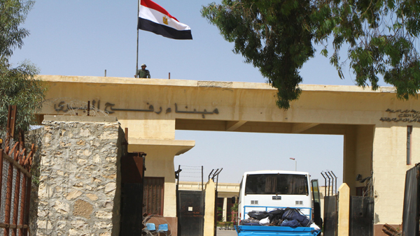معبر رفح البري مفتوح اليوم أمام سفر الحجاج فقط