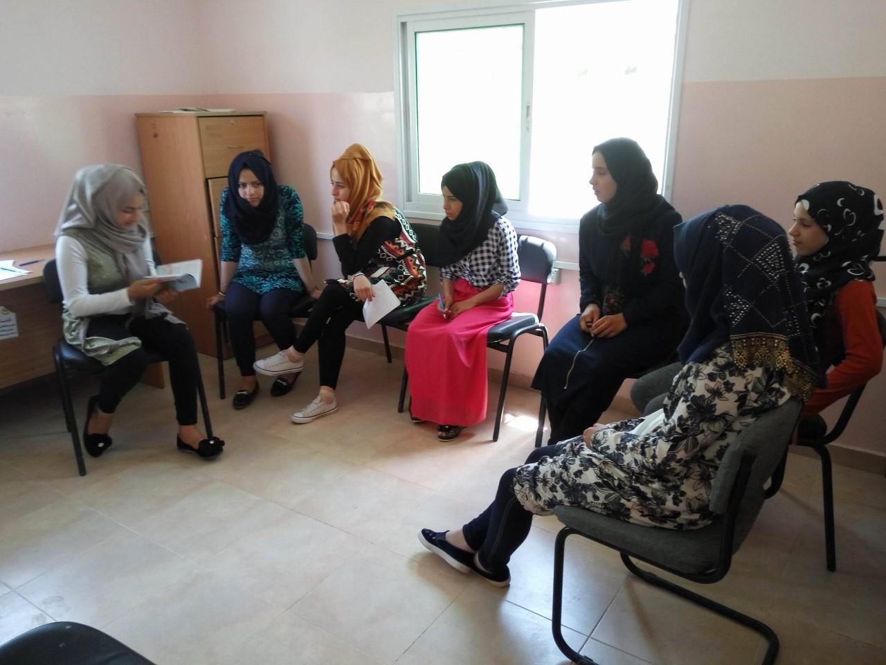 جمعية المرأة العاملة تختتم سلسلة لقاءات توعوية
