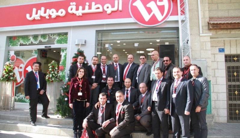 البدء ببناء شبكة الوطنية في قطاع غزة وشبكة الجيل الثالث في الضفة