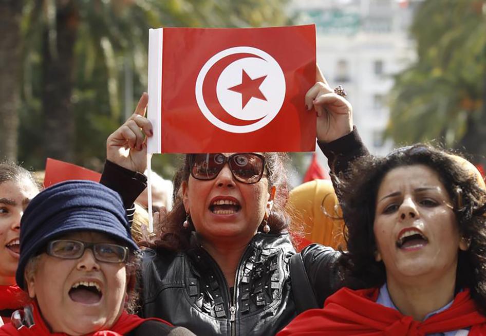 المسؤوليات الأسرية تعيق نجاح التونسيات في العمل السياسي