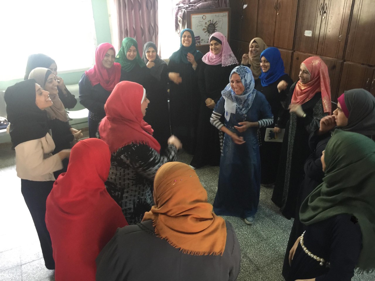  جمعية المرأة العاملة للتنمية تنفذ سلسلة لقاءات توعوية
