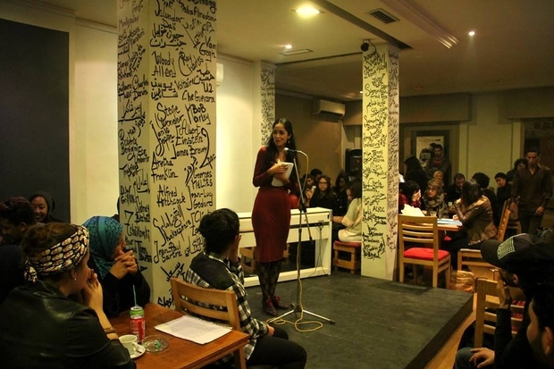 New generation of feminists strike out in Tunisia