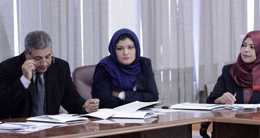 وحدة دعم المرأة بالمفوضية تناقش سبل التوعية الموجهة إلى المرأة لتعزيز مشاركتها الانتخابية
