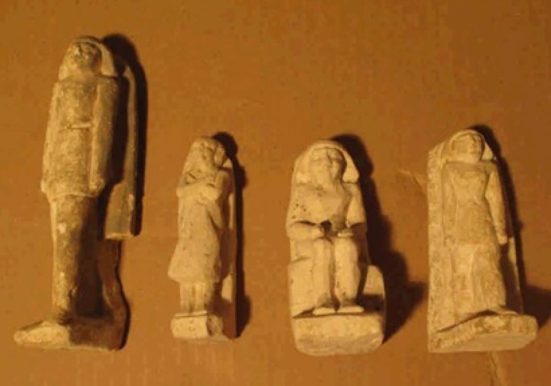 ضبط منقبين عن الآثار في طولكرم
