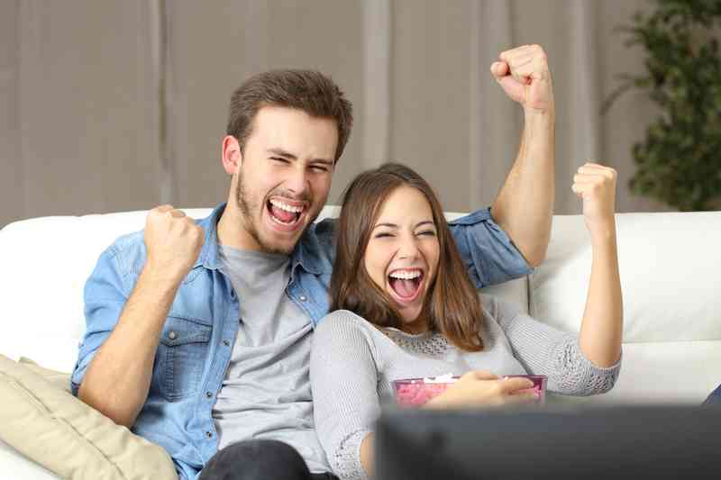 ما فائدة الاعتزاز بشريك/ة الحياة ؟