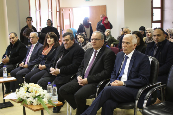 الشاعر: ملتزمون برفع مكانة المرأة وصون حقوقها وحمايتها