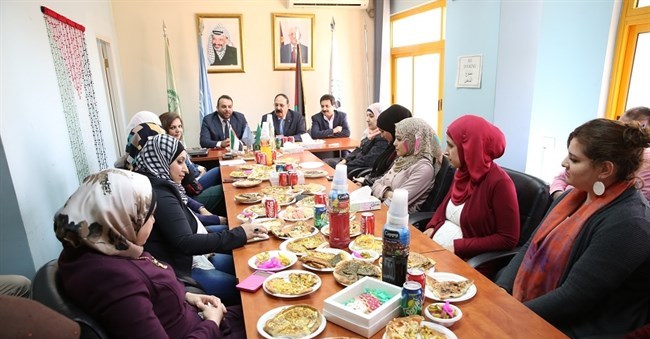 اللجنة الوطنية الفلسطينية تكرّم الموظفات بمناسبة يوم المرأة