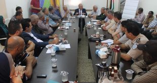 وزير بريطاني يلتقي بكبار التجار الفلسطينيين
