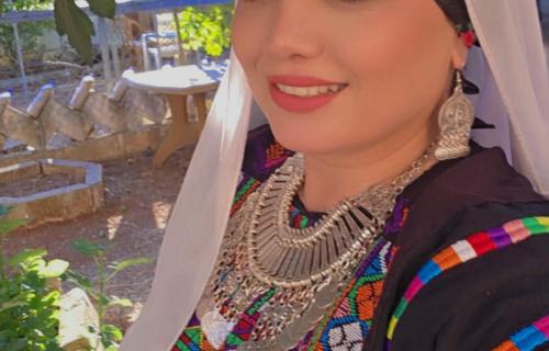 حين يصبح الثوب ذاكرة وطن.. نيفين الصاوي تحكي قصة الهوية الفلسطينية بالتطريز