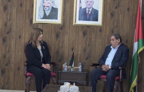 وزيرة شؤون المرأة ومحافظ بيت لحم يبحثان واقع النساء وسبل تعزيز التمكين الاقتصادي ودعم المؤسسات النسوية