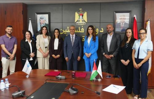 البنك العربي ووزارة العمل الفلسطينية يطلقان برنامجًا لدعم المشاريع الريادية الشبابية