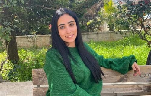 امرأة خلف الكاميرا