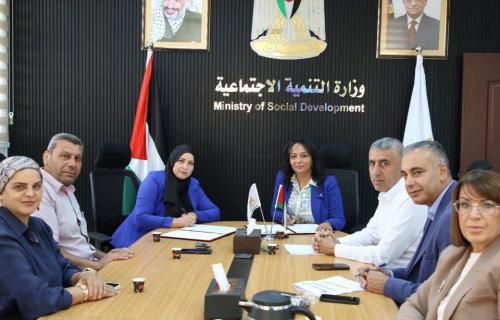 التنمية الاجتماعية ونقابة أصحاب الحضانات تبحثان توفير حضانات مهيأة للأطفال ذوي الإعاقة وأطفال التوحد