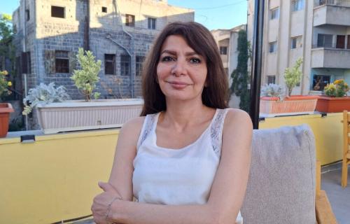 من آيات الرفاعي إلى الفضاء العام... لماذا لا تتوقف دائرة العنف ضد المرأة؟