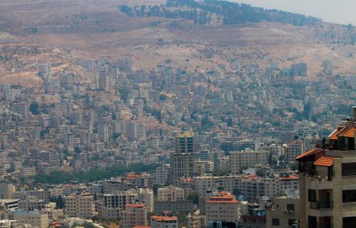 في اليوم العالمي للإسكان: تغيّر خريطة السكن في الضفة الغربية.. الشقق تتصدر والمساكن غير التقليدية تتسع في المخيمات