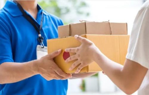 تأخير تسليم الطلبات.. كيف تحافظ صاحبة المشروع على ثقة العملاء؟