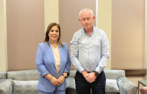 وزيرة شؤون المرأة تلتقي الأمين العام للاتحاد الدولي لنقابات العمال وتبحث أوضاع المرأة العاملة الفلسطينية وسبل تعزيز حقوقها