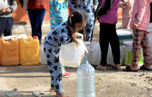 العطش في غزة.. معاناة تتفاقم تحت وطأة التضليل