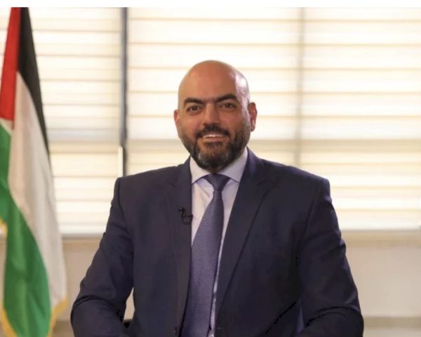 مهداوي لـ "نساء إف إم": الأزمات تكشف أخلاق المجتمعات.. ومشكلتنا ليست نقص البنزين بل نقص الالتزام !!