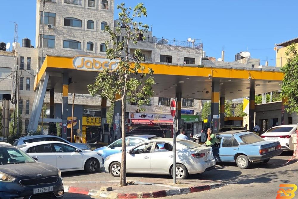 هيئة البترول: توريد 3 ملايين لتر وقود يوميًا والعمل جارٍ لزيادة الكميات وتعزيز المخزون الاستراتيجي