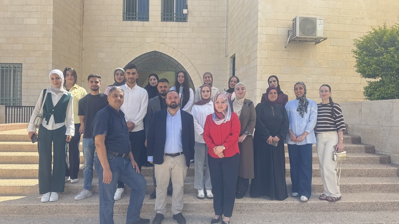 جامعة النجاح تطلق مشروعاً لتعزيز دور الشباب في الدبلوماسية وصنع السياسات العامة