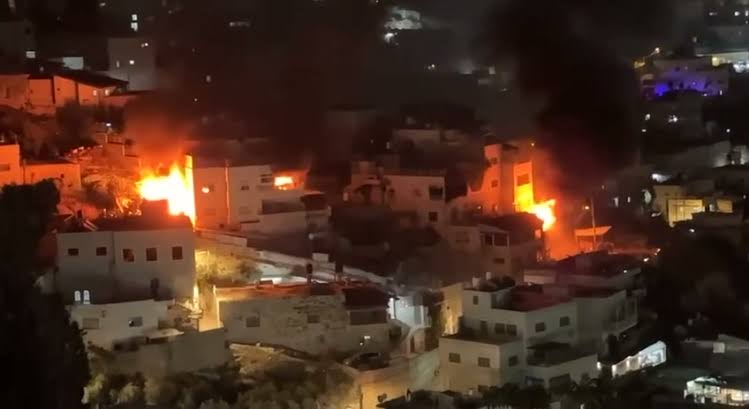 "حين يبدأ الخلاف صغيراً وينتهي بالثأر".. العشائر تدعو إلى الحوار والاحتكام للقانون