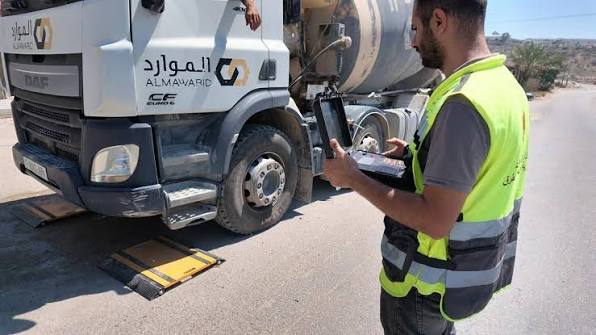 غالبية الشاحنات التي تم فحصها بحمولات زائدة.. وزارة النقل والمواصلات تطلق حملة لفحص أوزان الشاحنات