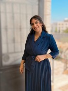 خبيرة الإعلانات الممولة...